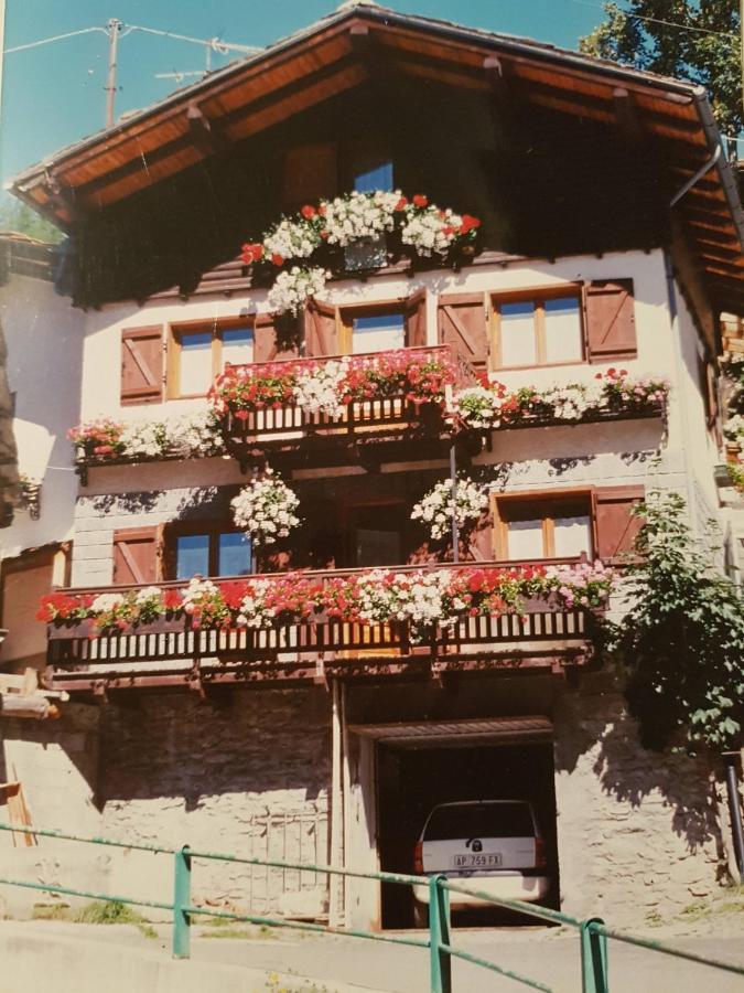 Ferienwohnung Piccola Residenza Champoluc Exterior foto